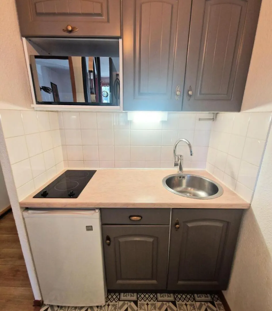 Residence Melezets 2 - Studio Pour 4 Personnes 79 مودان 0*,  فرنسا